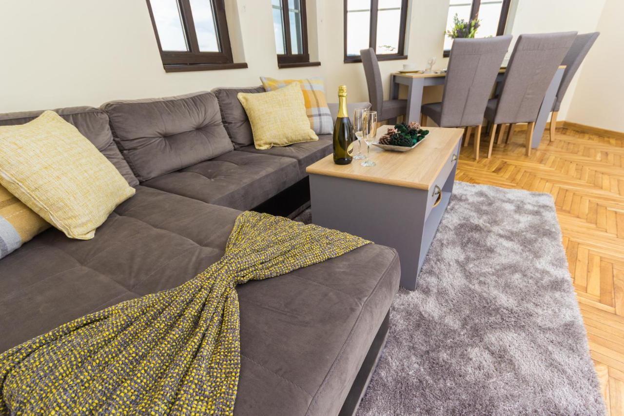 Apartment Zdravets, In The Heart Of The Old City Veliko Tarnovo Kültér fotó