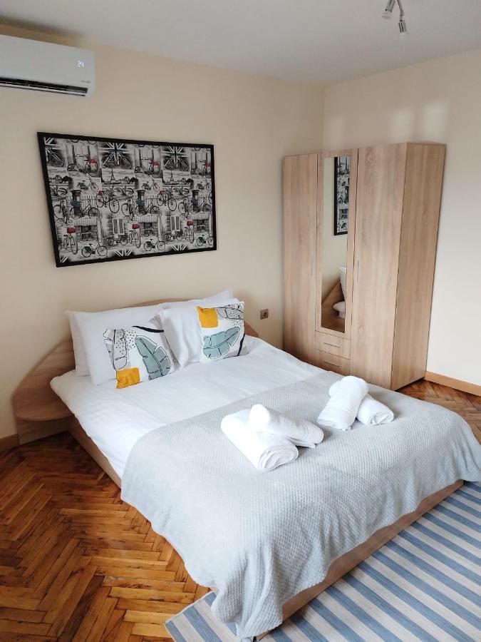 Apartment Zdravets Veliko Tarnovo Kültér fotó